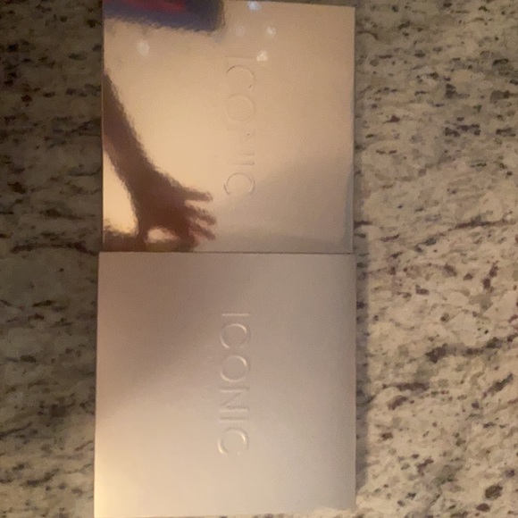 Iconic London bundle - Picture 2 of 2